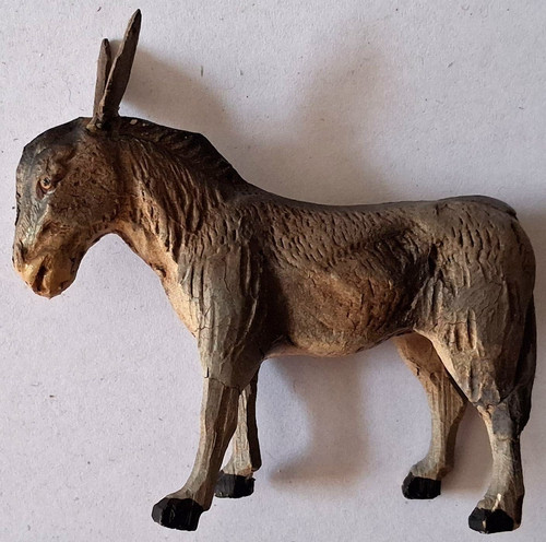 Handgeschnitzte tierfigur aus - handgeschnitzte,