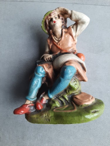 Krippenfigur sitzender hirte - krippenfigur,,
